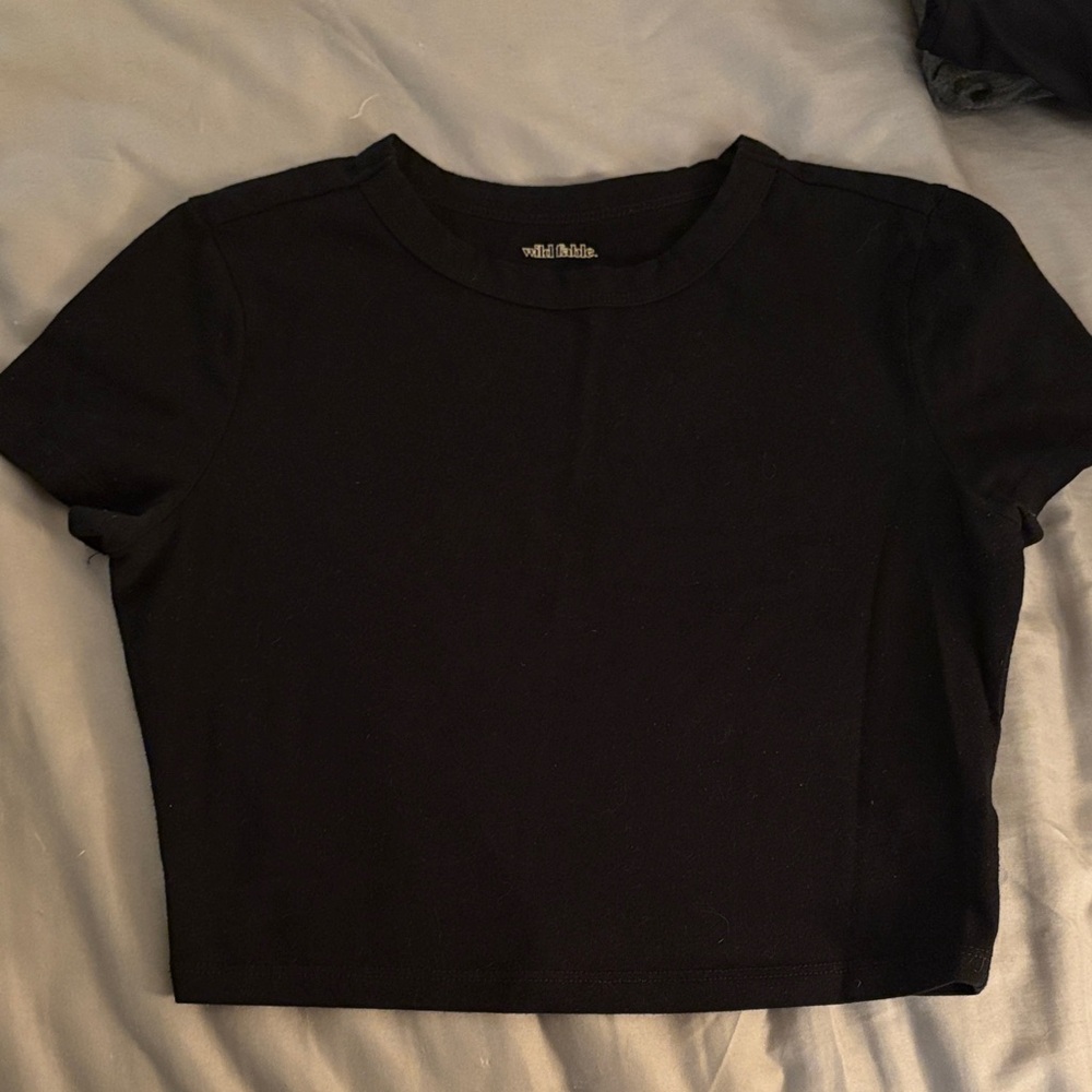 Wild Fable Classic Black Crop Top